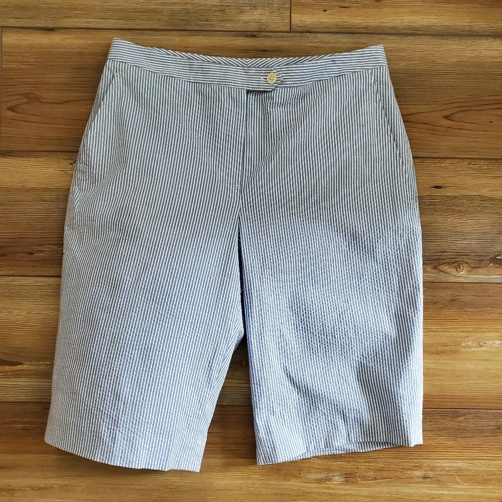 Brooks Brothers Women's Bermuda Shorts Seersucker